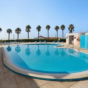 cantinho-da-sara-i.hotelaalgarve.com/